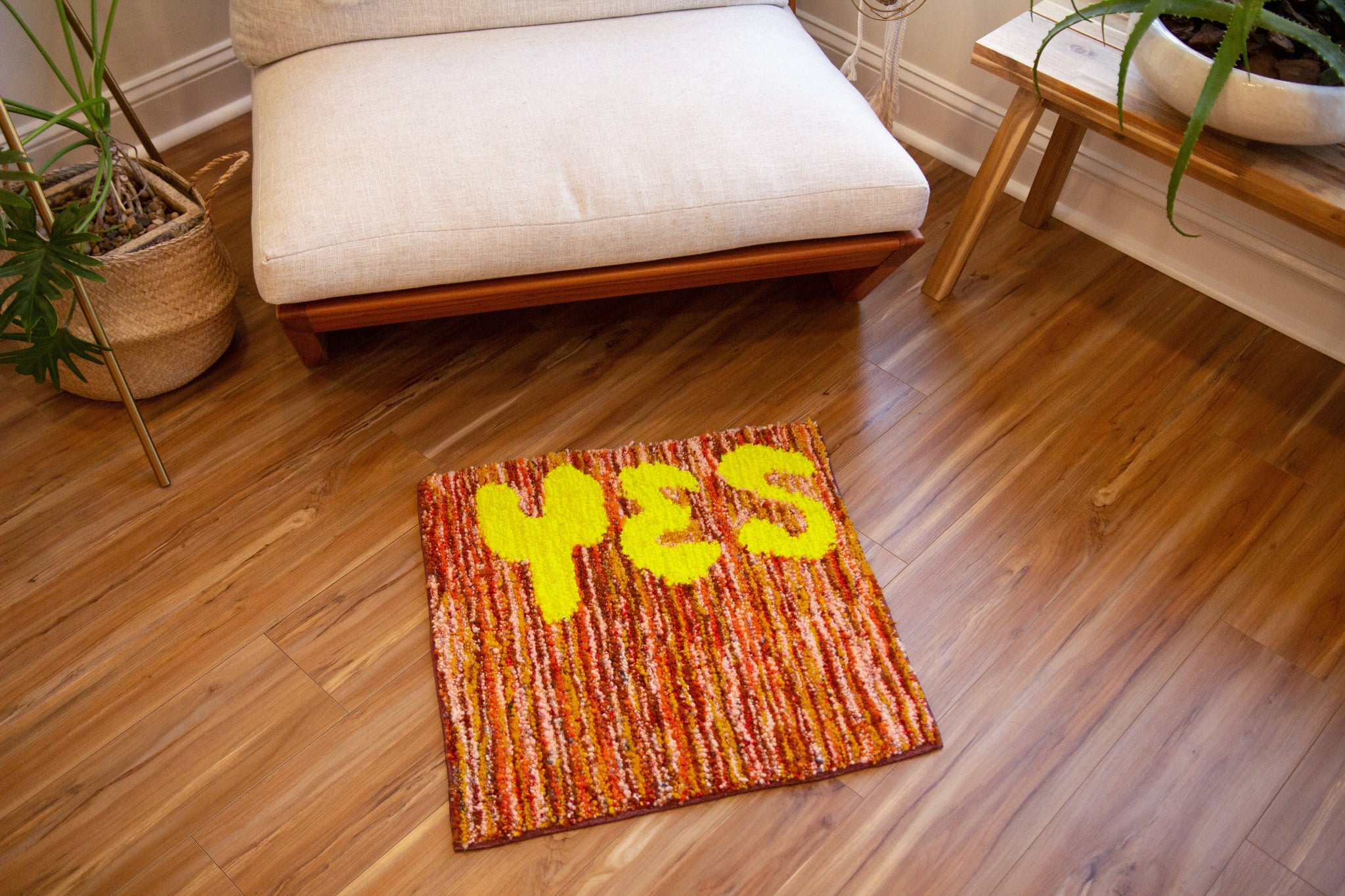 YES rug